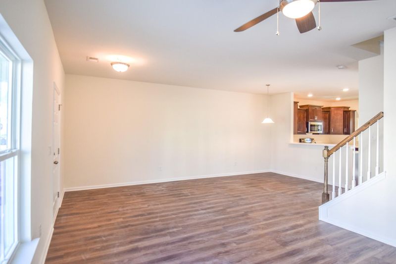 405 Viceroy Ln, Goose Creek, SC 29445