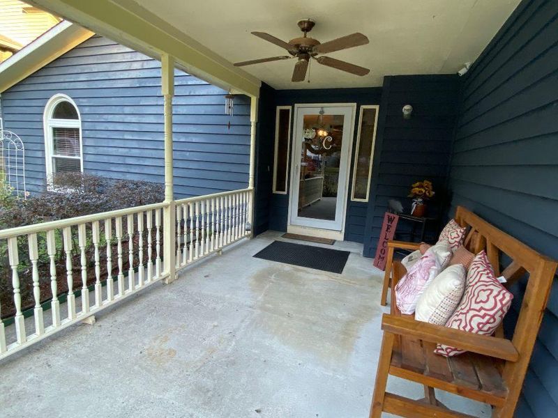 609 Woodward Blvd, Summerville, SC 29483