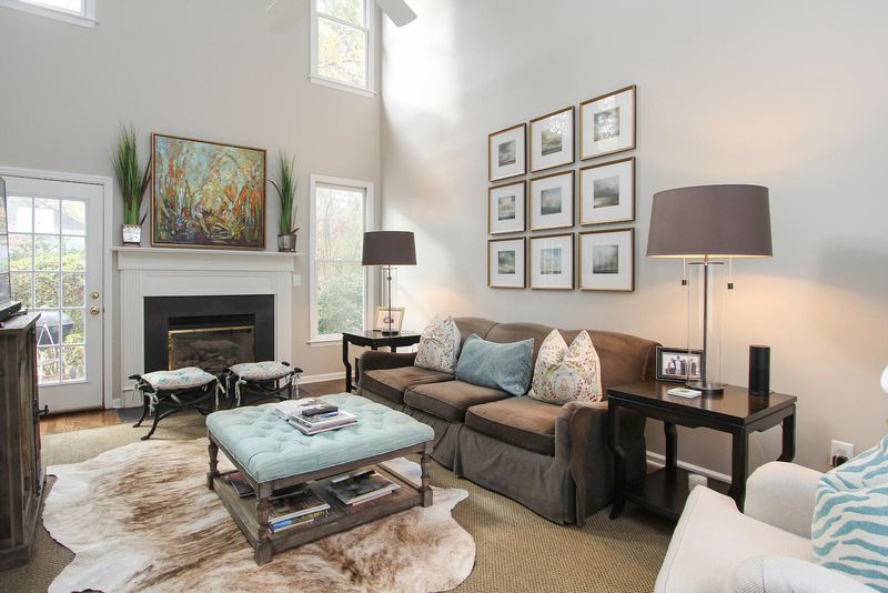2092 Middleburg Ln, Mount Pleasant, SC 29464