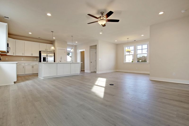 3940 Rhett Park Dr, North Charleston, SC 29405