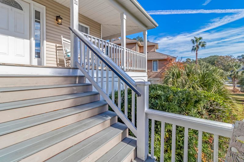 11 Allie Ct, Isle Of Palms, SC 29451