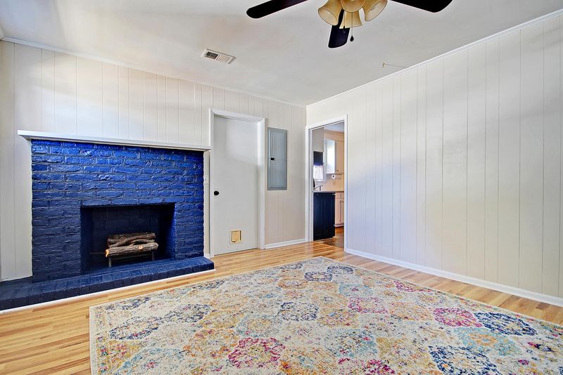 5206 Dorchester Rd, North Charleston, SC 29418