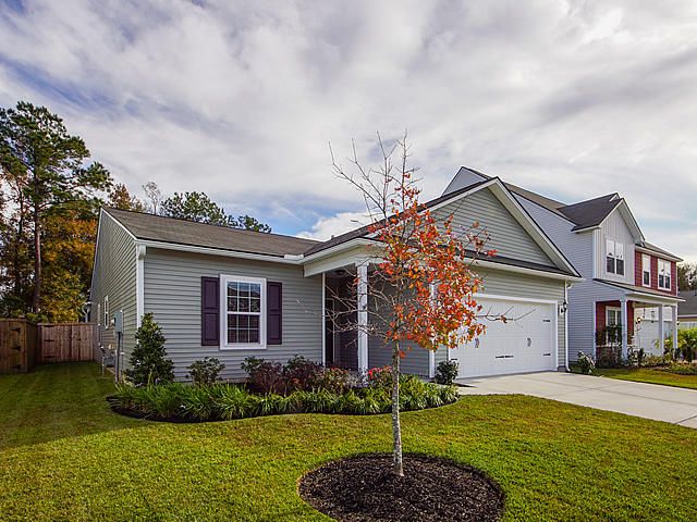 1772 Grovehurst Dr, Charleston, SC 29414