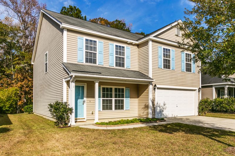 121 Malibu Rd, Summerville, SC 29483