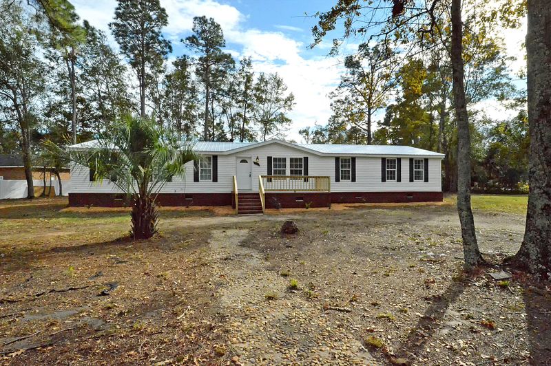 217 Collier Ln, Moncks Corner, SC 29461