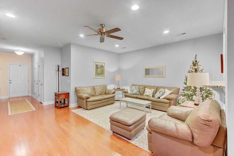 1170 Euclid Dr, Charleston, SC 29492