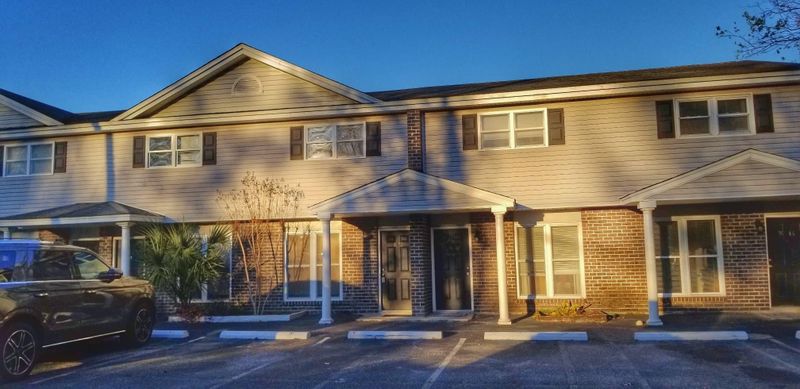 1735 Boone Hall Dr #K-12, Charleston, SC 29407