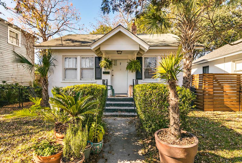 7 Laurel Ave, Charleston, SC 29403
