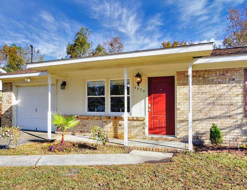 4470 Mixedwood Dr, Ladson, SC 29456