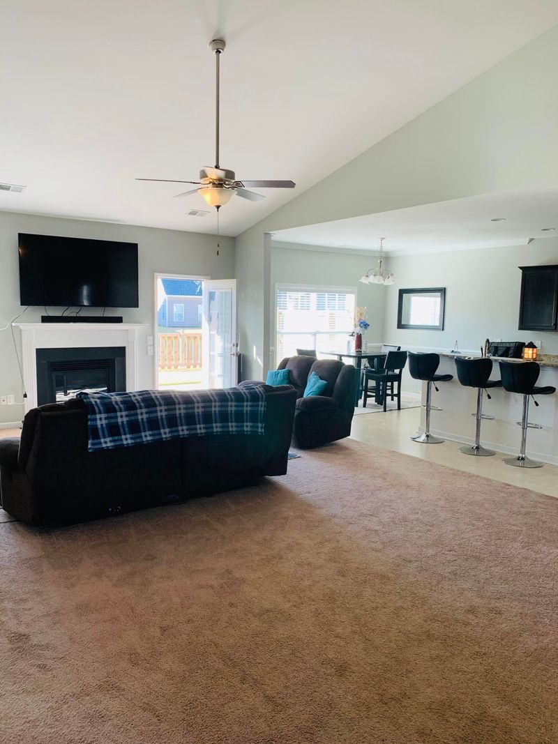 8019 Regency Elm Dr, North Charleston, SC 29406