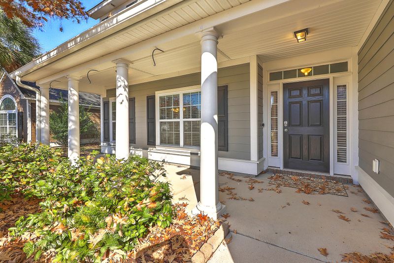8530 Sentry Cir, North Charleston, SC 29420