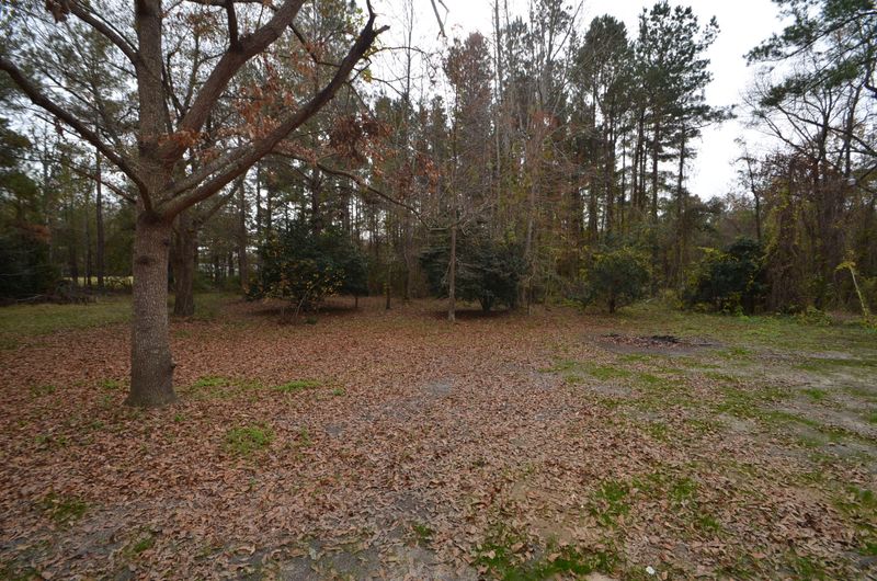 816 Benn Estate Ln, Saint Stephen, SC 29479