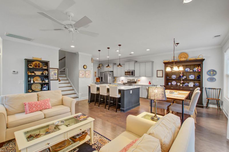 2112 Oyster Reef Ln, Mount Pleasant, SC 29466
