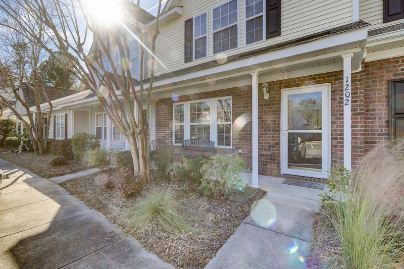 1202 Elm Hall Cir, Summerville, SC 29483