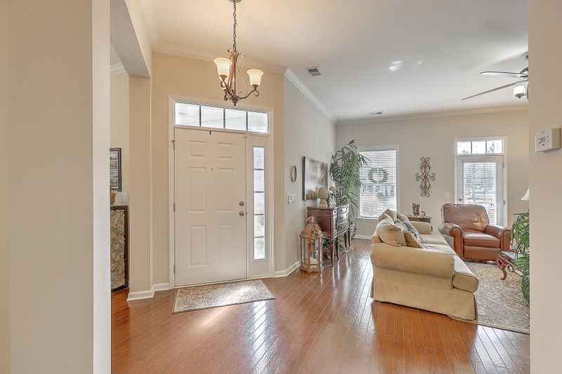 1746 Batten Dr, Charleston, SC 29414