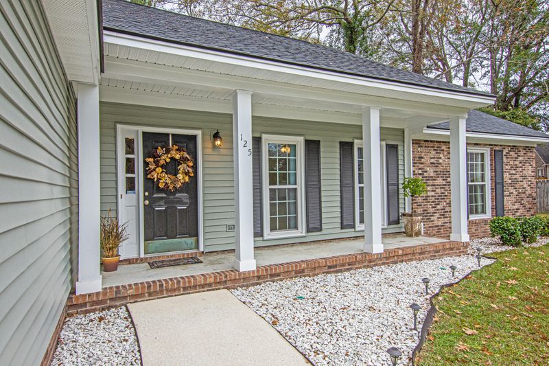 125 Mill Pond Ct, Summerville, SC 29485