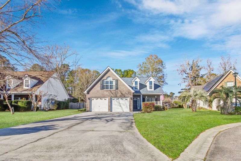 118 Winslow Ln, Summerville, SC 29485