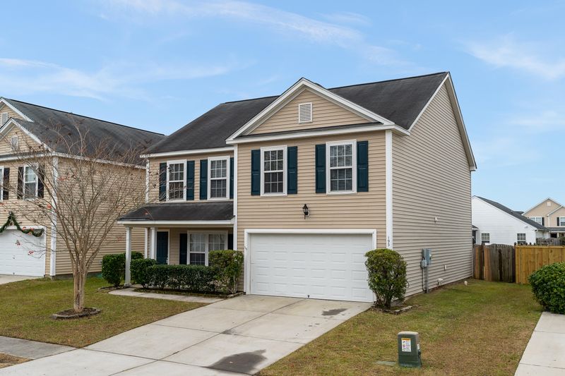 193 Emerald Isle Dr, Moncks Corner, SC 29461
