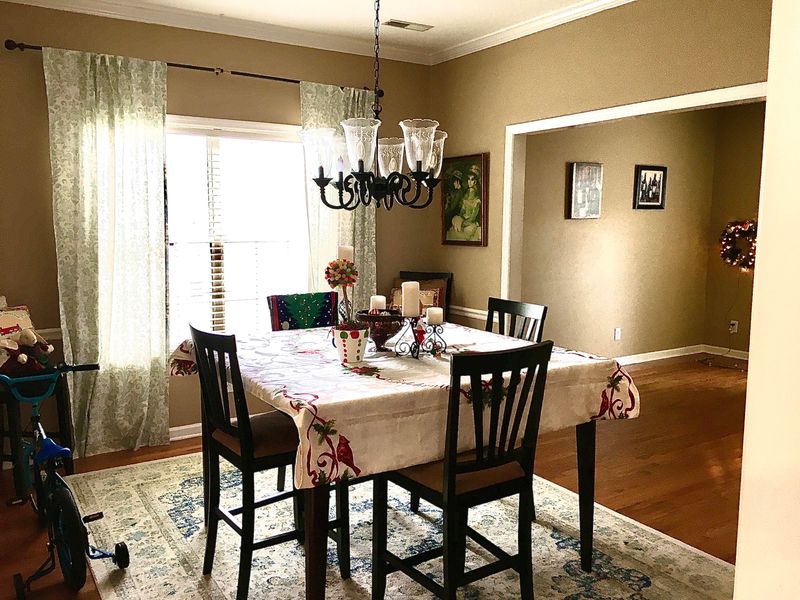 2021 Thornhill Dr, Summerville, SC 29485