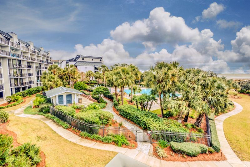 7600 Palmetto Dr #210 B, Isle Of Palms, SC 29451