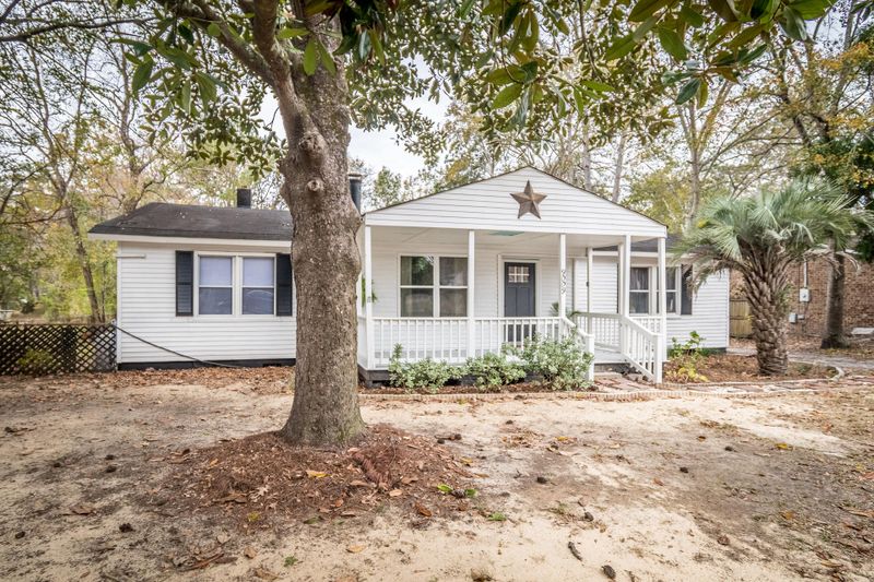 9009 Timber St, North Charleston, SC 29406