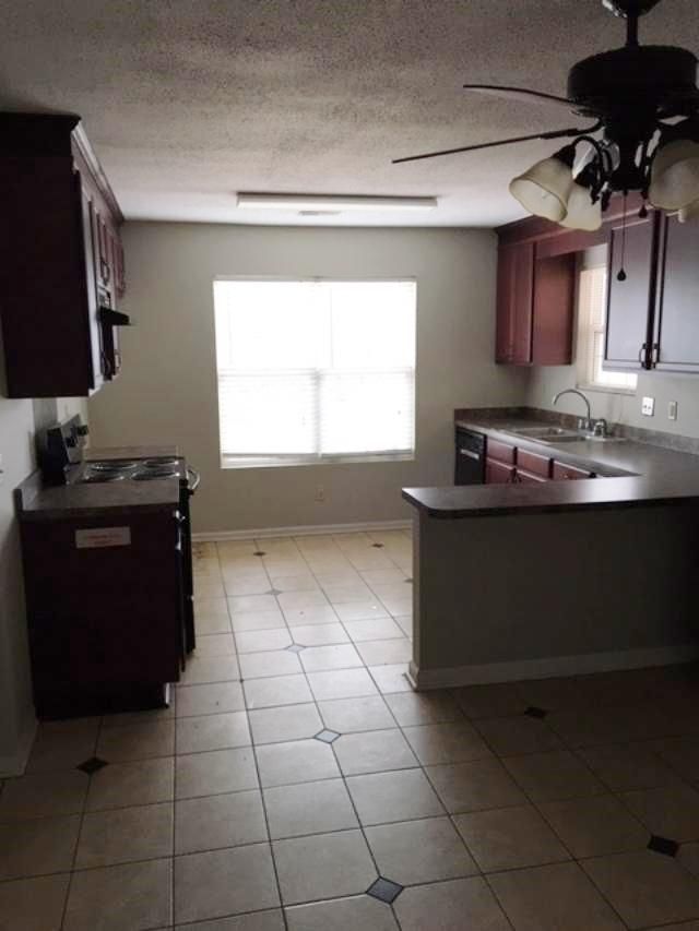 4453 Rice Mill Dr, North Charleston, SC 29420