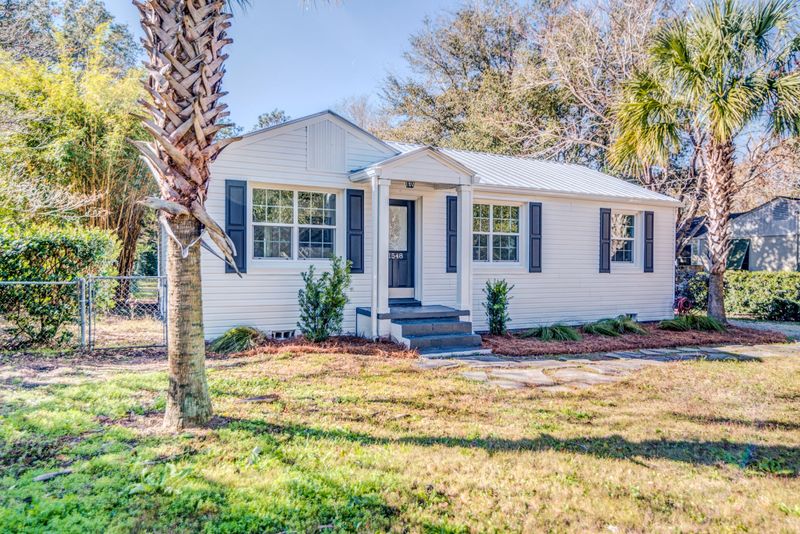 1548 Traywick Ave, Johns Island, SC 29455