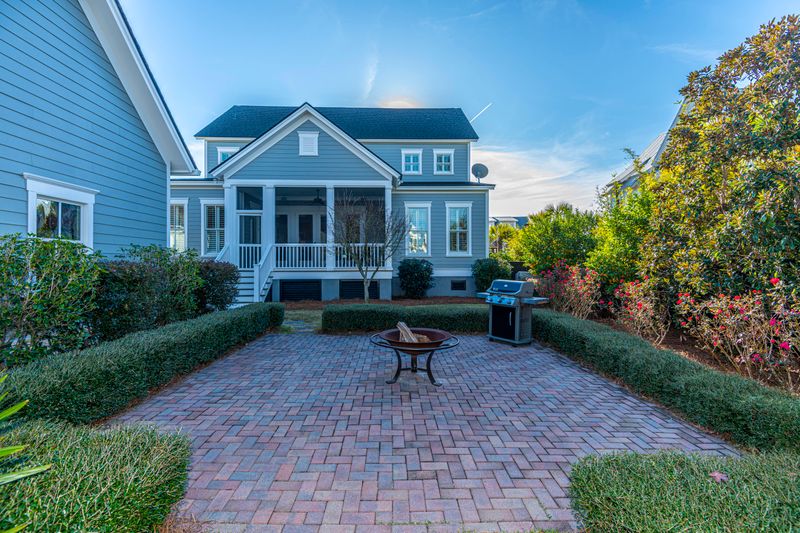 913 Tupelo Bay Dr, Mount Pleasant, SC 29464