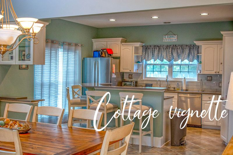 740 Fairway Dr, Edisto Island, SC 29438