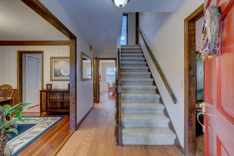 698 Beauregard St, Charleston, SC 29412