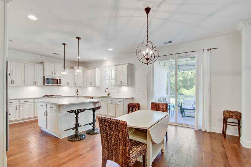 2307 Skyler Dr, Mount Pleasant, SC 29466