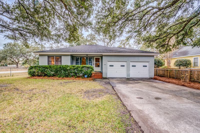 1603 Jessamine Rd, Charleston, SC 29407
