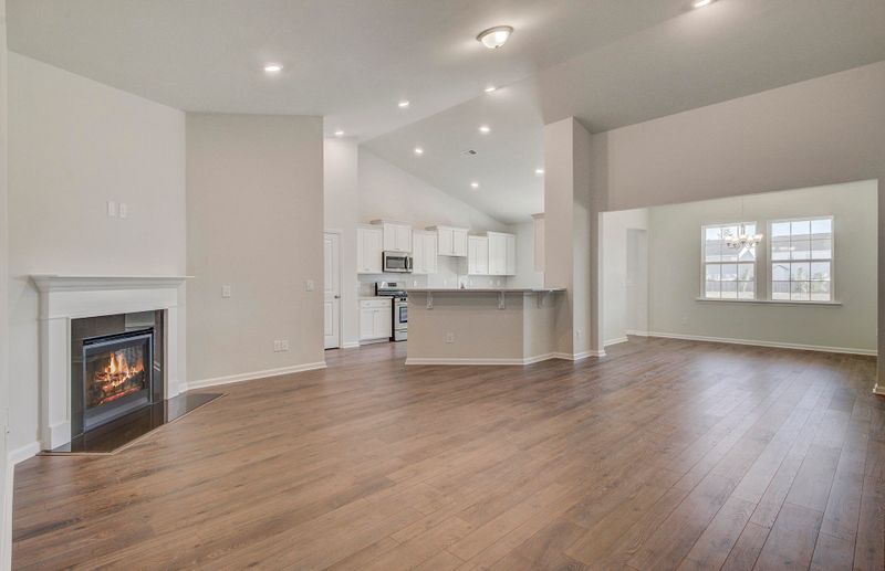 512 Singing Bush Ave, Summerville, SC 29486