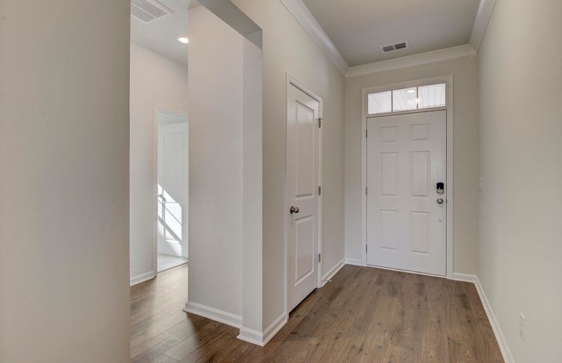 512 Singing Bush Ave, Summerville, SC 29486