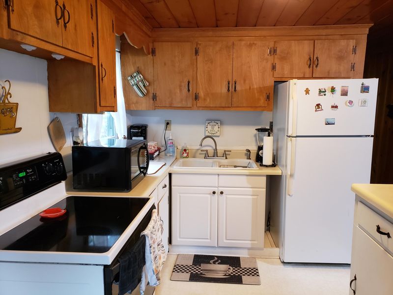 740 Levee Dr, Moncks Corner, SC 29461