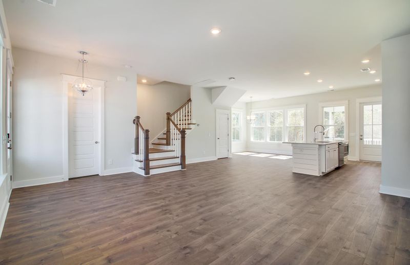 302 Julian Hamlet, Summerville, SC 29483