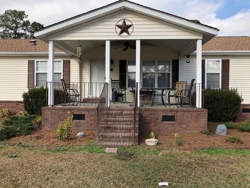 141 Ponderosa Rd, Summerville, SC 29483