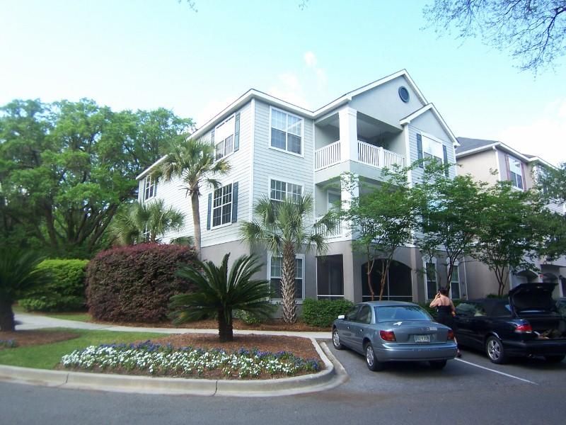 60 Fenwick Hall Al #112, Johns Island, SC 29455