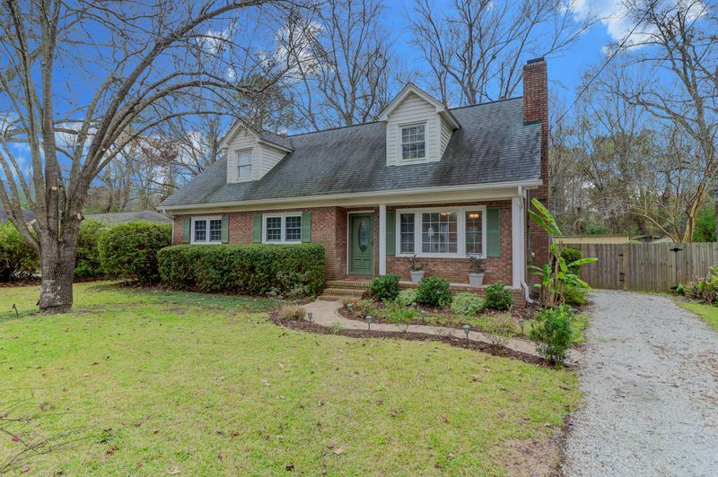 1673 Pierpont Ave, Charleston, SC 29414