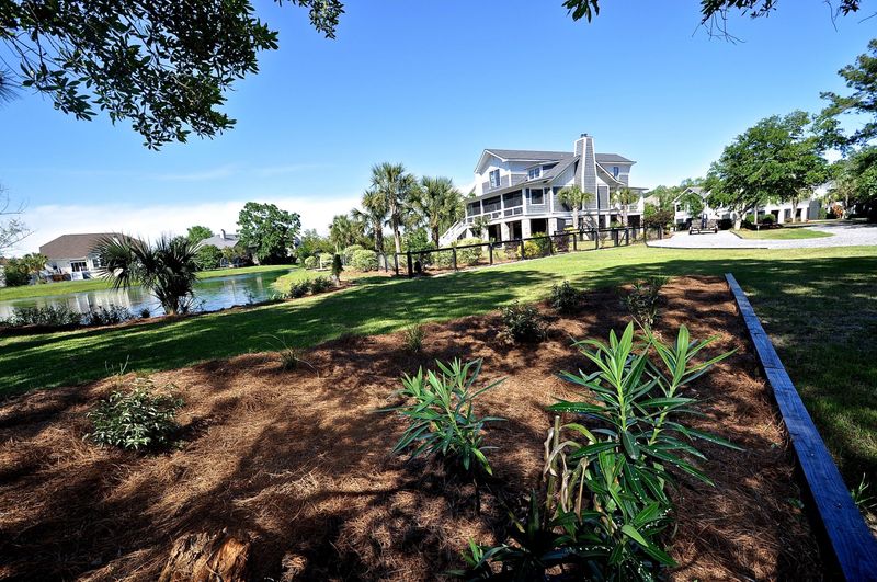 1781 Canyon Oaks Dr, Mount Pleasant, SC 29464