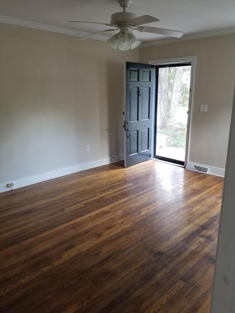 44 Campbell Dr, Charleston, SC 29407