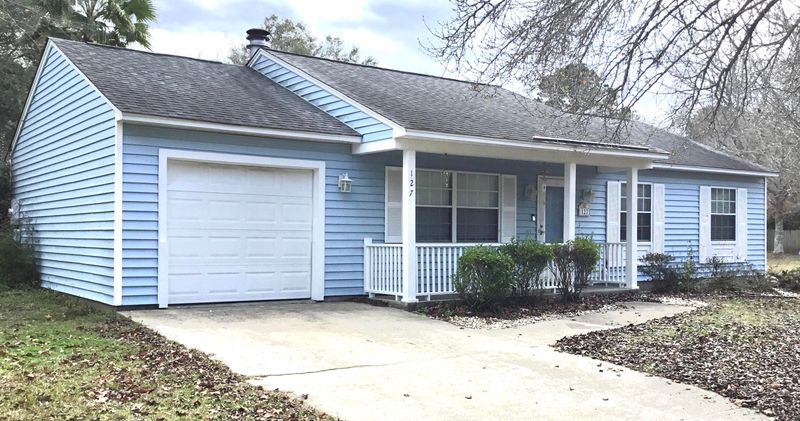 127 Hummingbird Ave, Ladson, SC 29456
