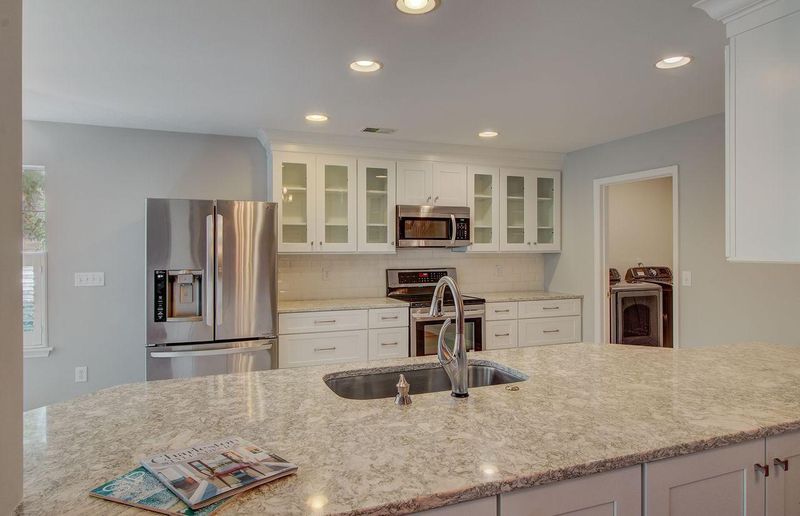 490 Antebellum Ln, Mount Pleasant, SC 29464