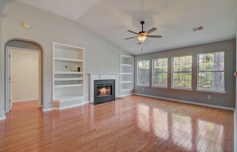 490 Antebellum Ln, Mount Pleasant, SC 29464