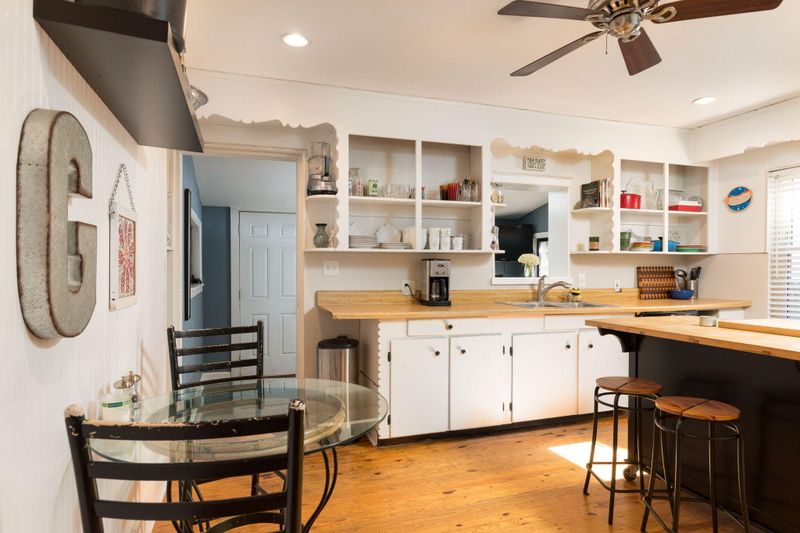 5006 Baylor Ave, North Charleston, SC 29405