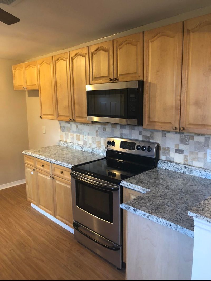 535 Amy Dr, Goose Creek, SC 29445