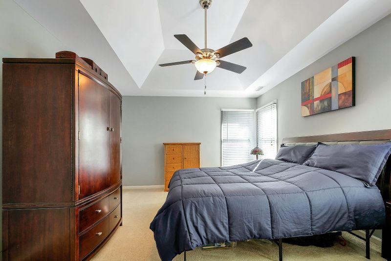 138 Winding Rock Rd, Goose Creek, SC 29445