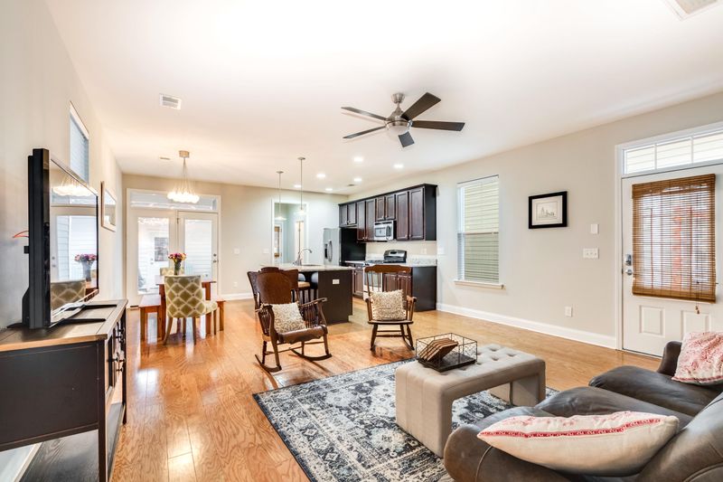 1015 Ashley Garden Blvd, Charleston, SC 29414