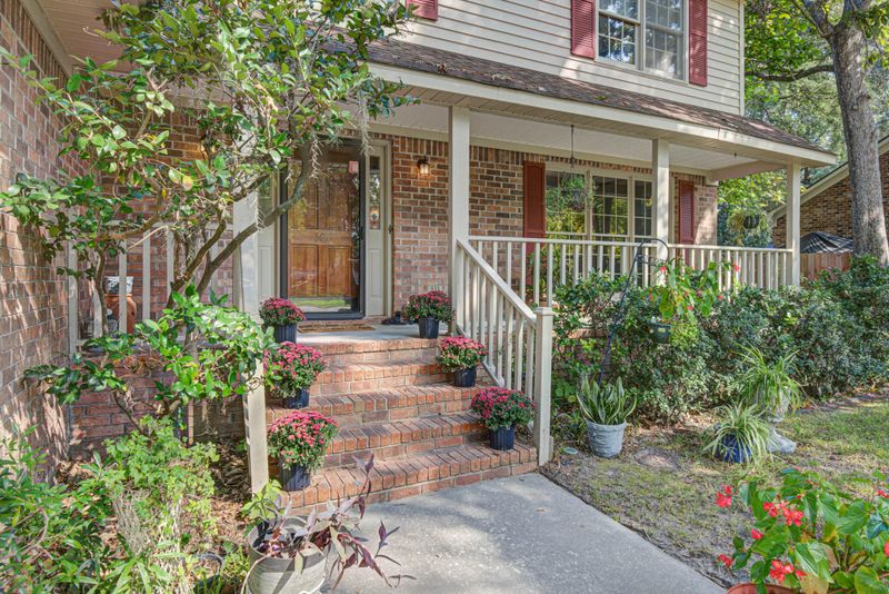 107 Proprietors Ct, Summerville, SC 29485