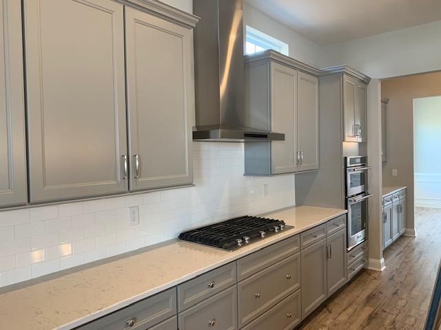 112 Dark Hollow Way, Summerville, SC 29485